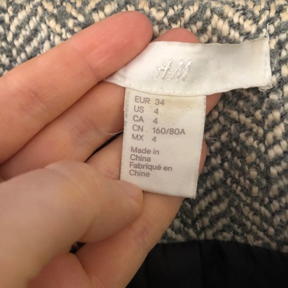 H&M Chevron Coat - Picture 6 of 8